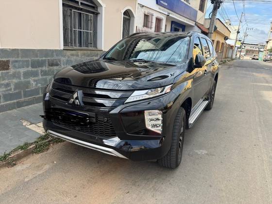 MITSUBISHI PAJERO SPORT 2.4 16V MIVEC TURBO DIESEL HPE-S AWD AUTOMÁTICO